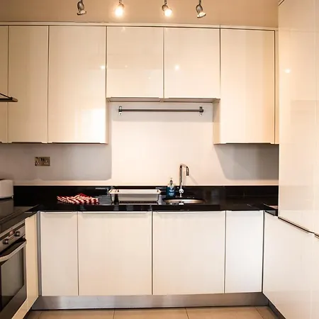 Apartment Grande Central A2b Dublin