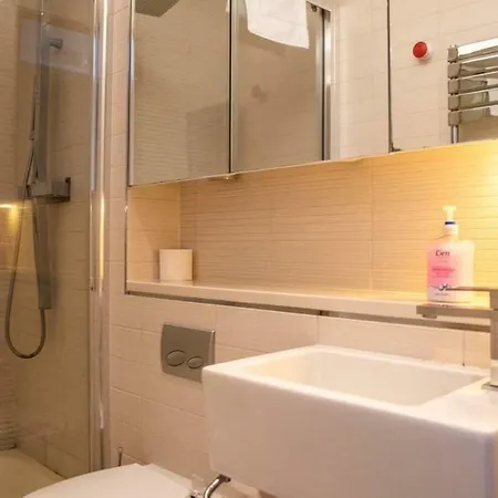 Grande Central A2b Apartment Dublin